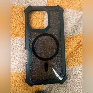 Glitter Black 16 pro MagSafe case